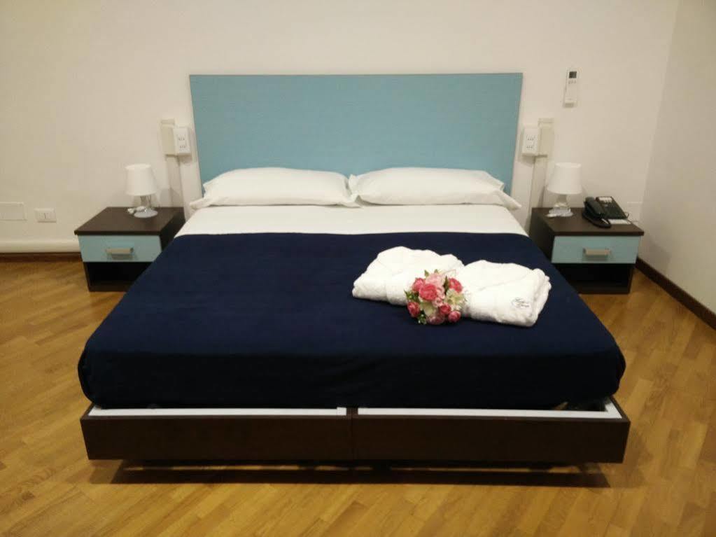 Hotel Suisse Genoa Ngoại thất bức ảnh