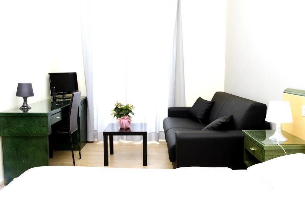 Hotel Suisse Genoa Ngoại thất bức ảnh