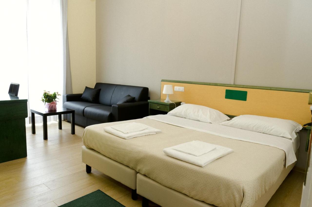 Hotel Suisse Genoa Phòng bức ảnh